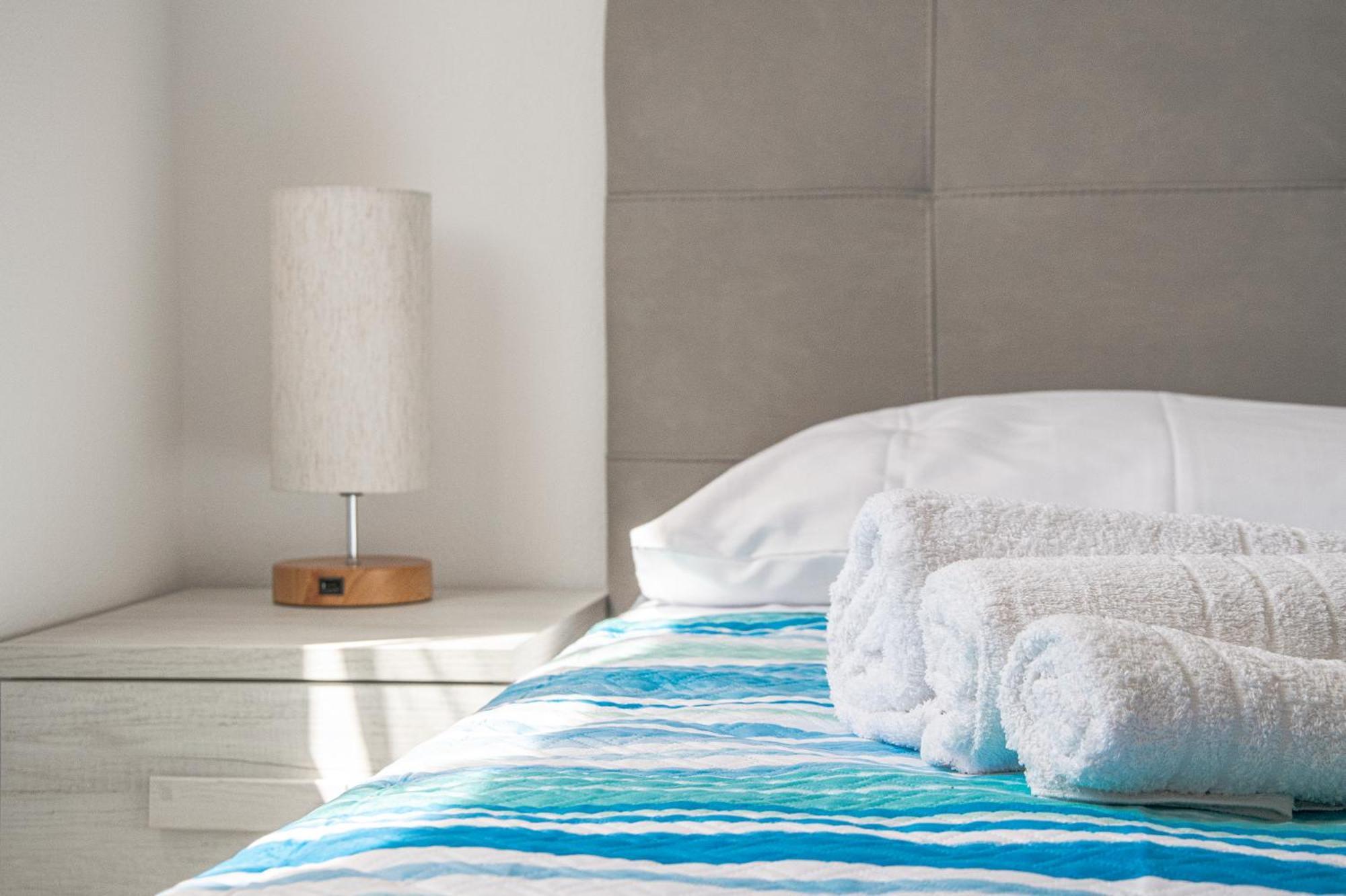 Budget Beds アルゲーロ エクステリア 写真