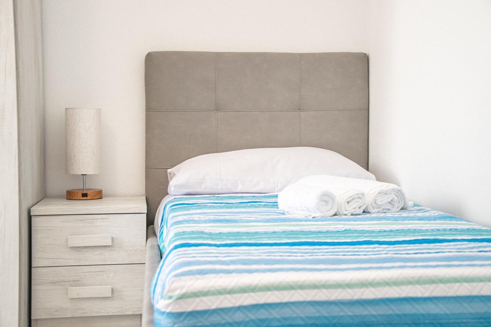 Budget Beds アルゲーロ エクステリア 写真
